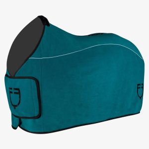 Fleece rug with flap front closure